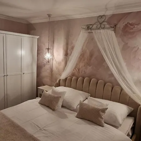 Apartman Pekny Domov Apartmán Banská Štiavnica